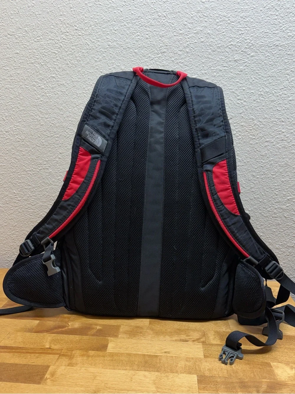 Vintage The North Face Recon Backpack Black Red Y2K Equipment Era Modified